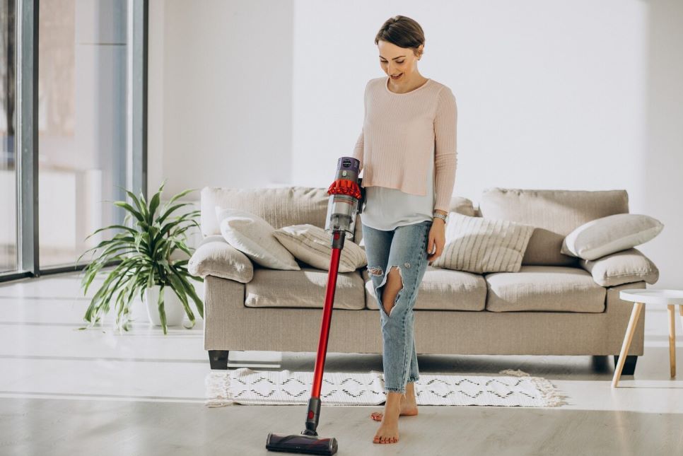 how to quickly clean your house for unexpected guests2